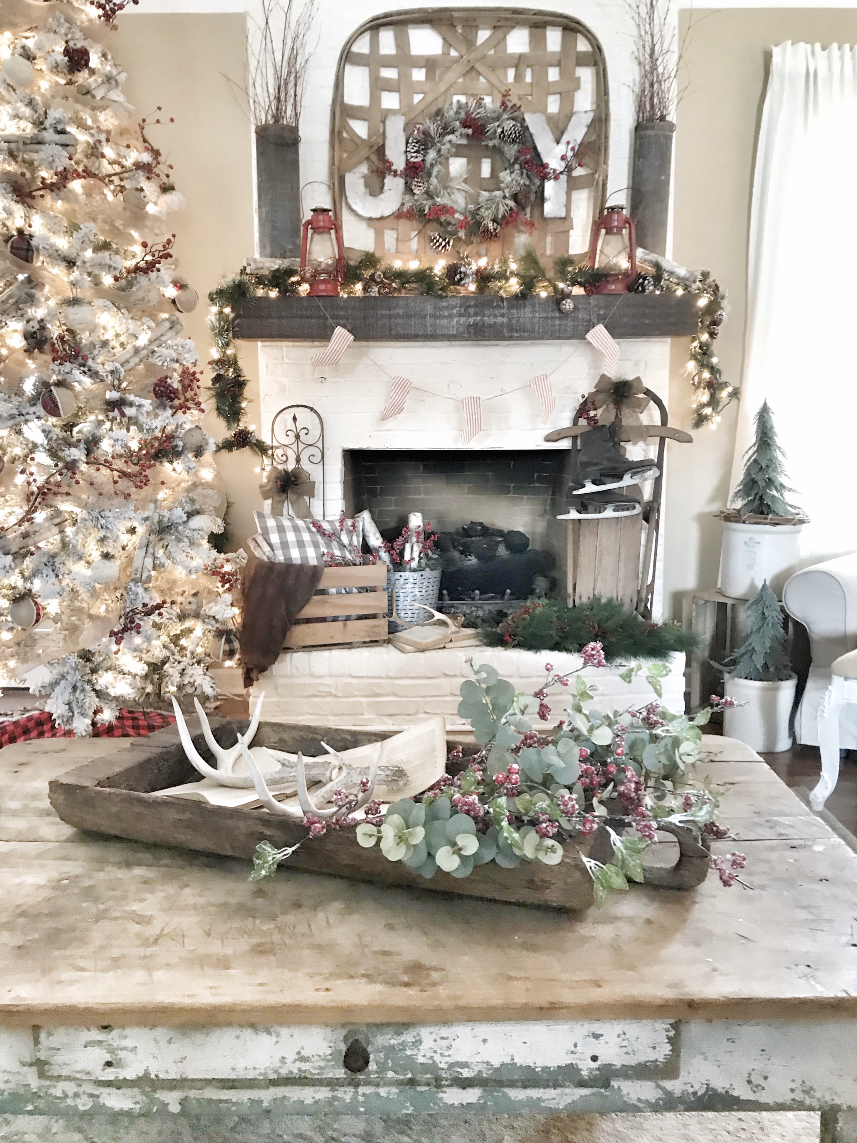 Christmas living room coffee table and fireplace