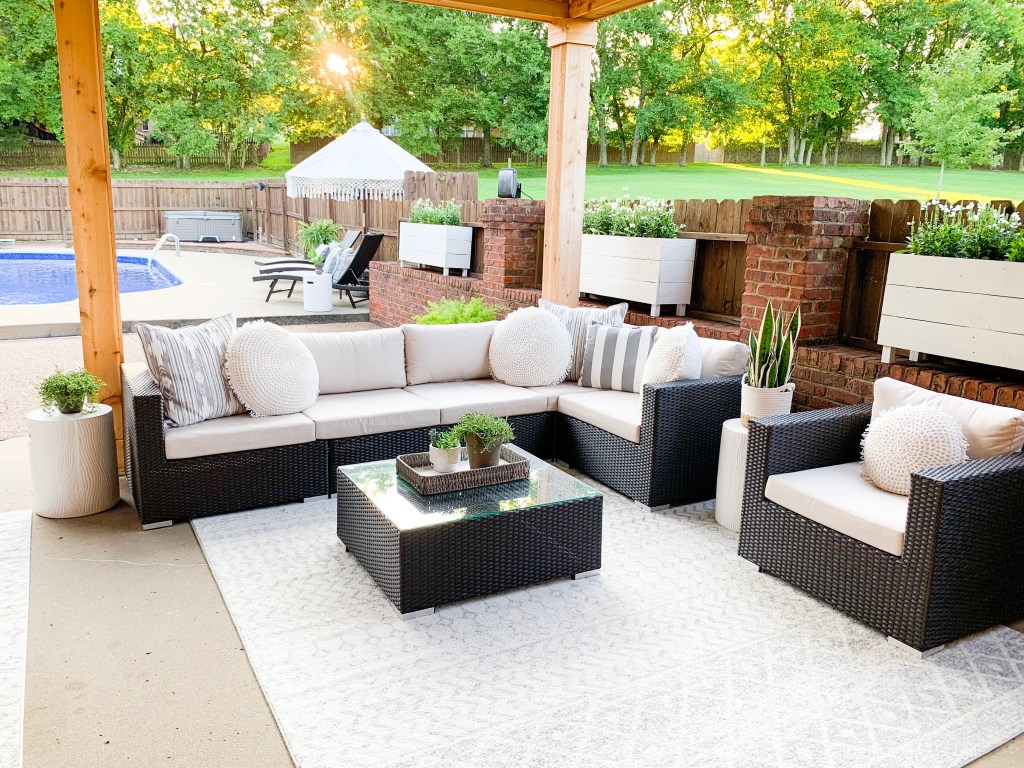 outdoor living space sectional reveal photo